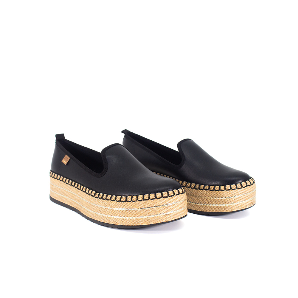 Sneakers Irlanda Negro Treve - Imagen 4