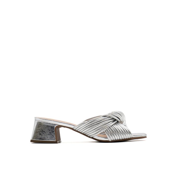 Sandalias Iris Plata Carmina